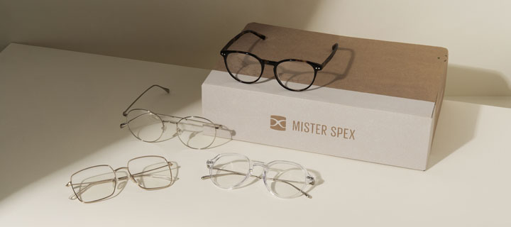 Brillen-auf-Mister-Spex-Kiste